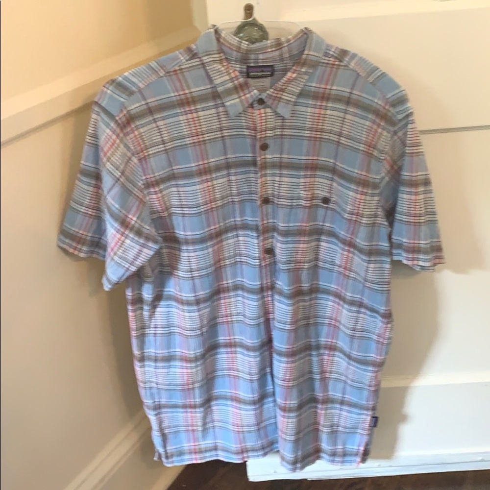 Patagonia short sleeve button down shirt